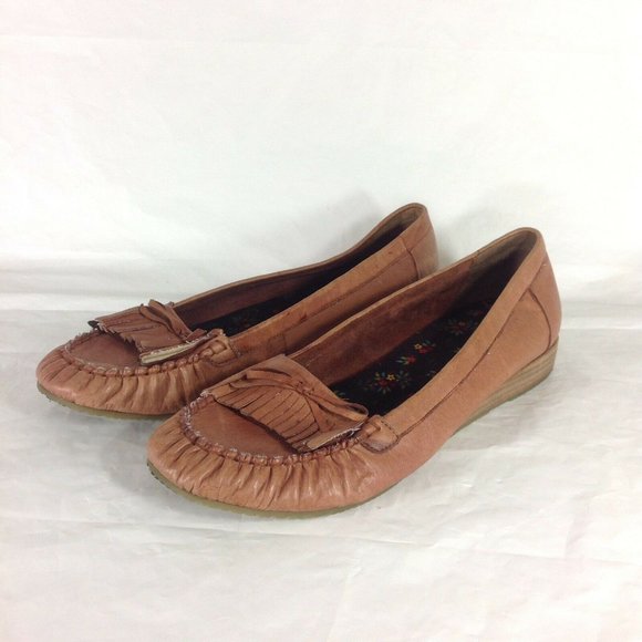 womens moccasin flats